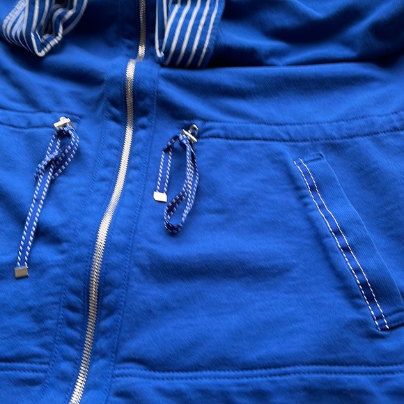 Jones New York Woman’s Jacket Size 1X Full Zip Front pockets Color Blue - Picture 6 of 6